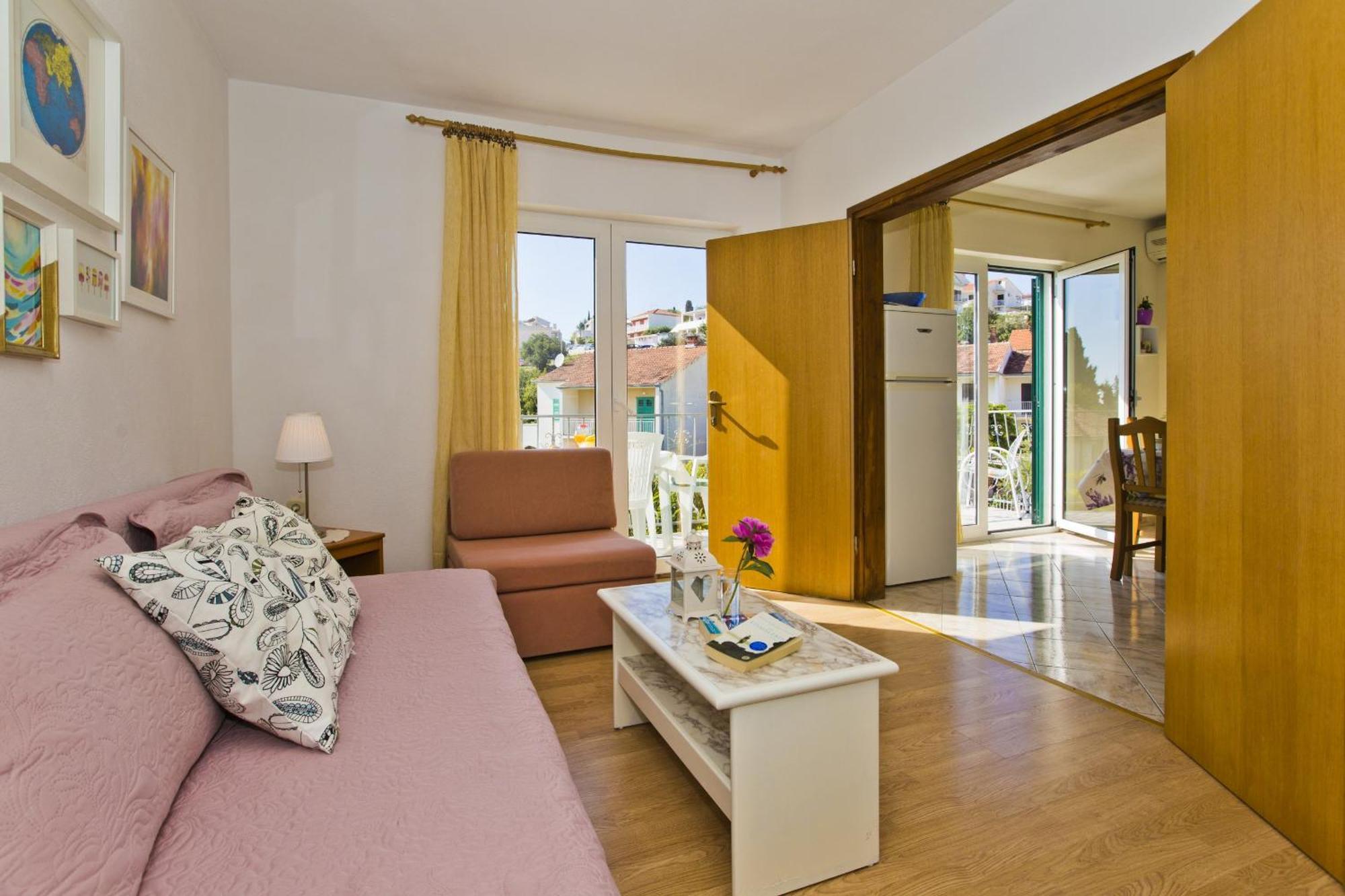 Lina Vrankovic Apartments Hvar Town Eksteriør billede