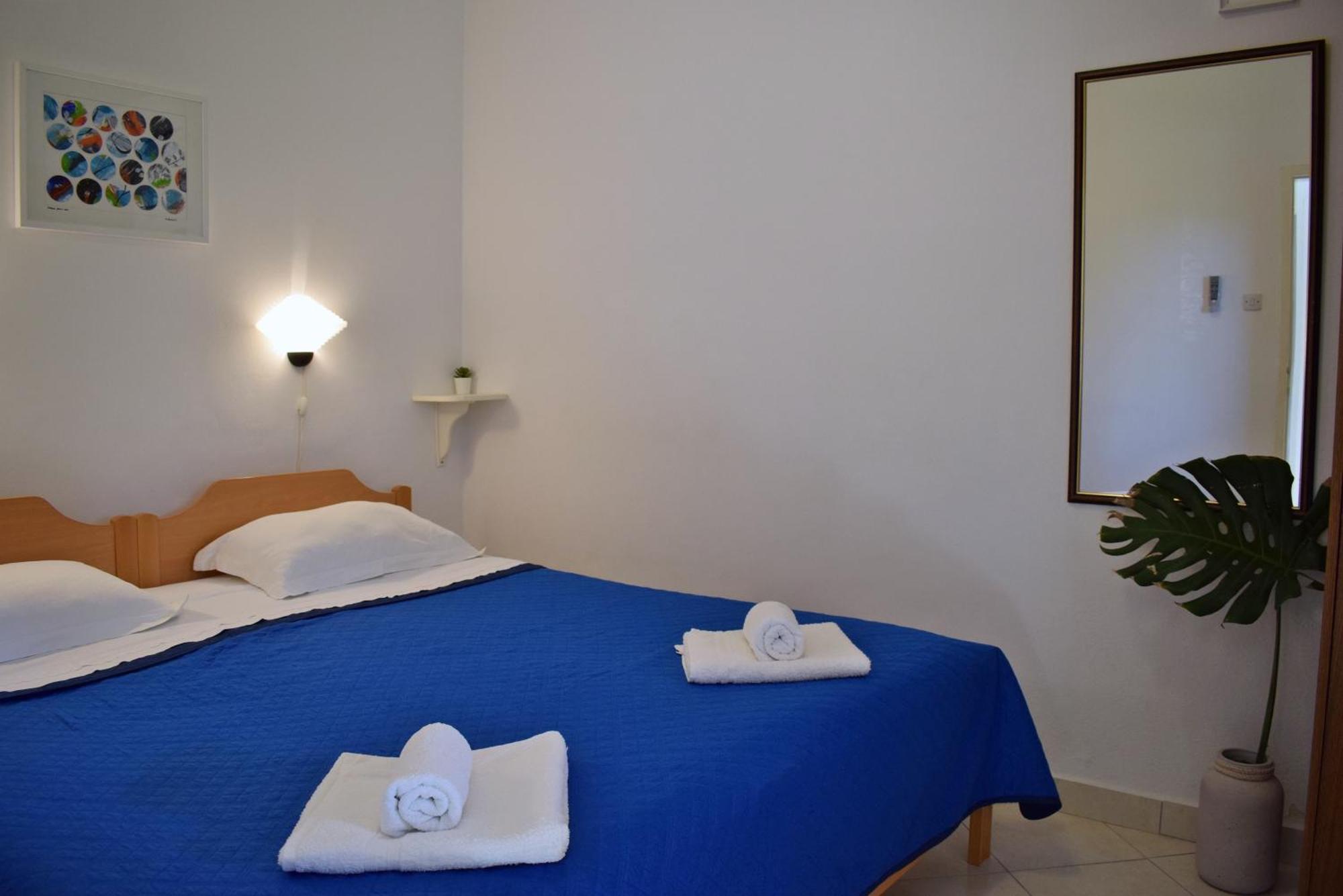 Lina Vrankovic Apartments Hvar Town Eksteriør billede