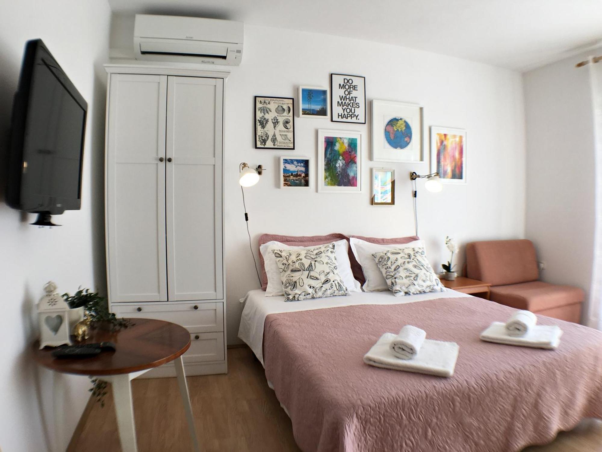 Lina Vrankovic Apartments Hvar Town Eksteriør billede