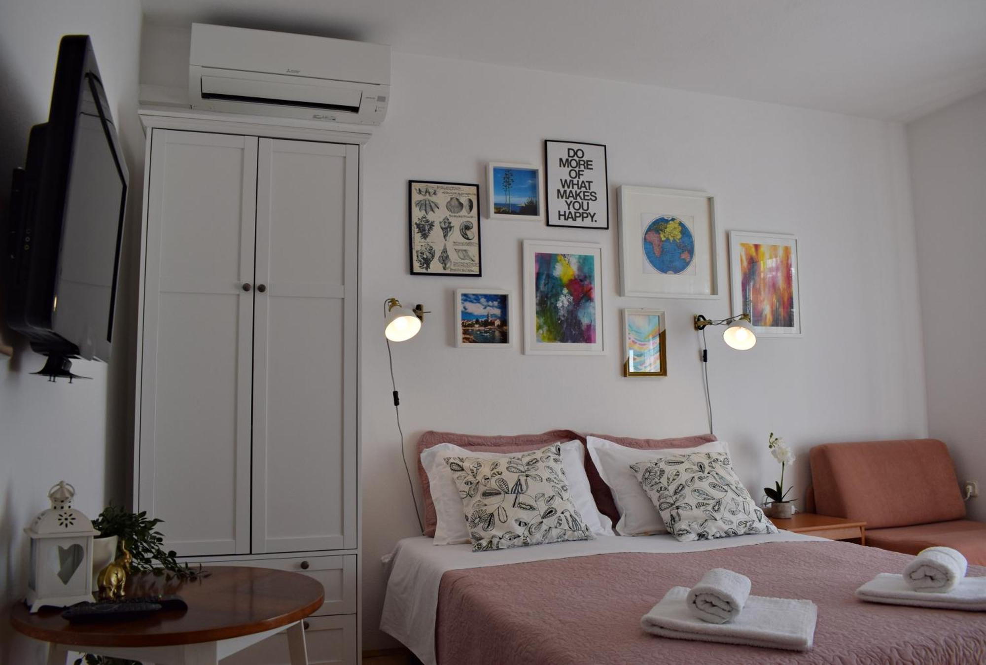 Lina Vrankovic Apartments Hvar Town Eksteriør billede